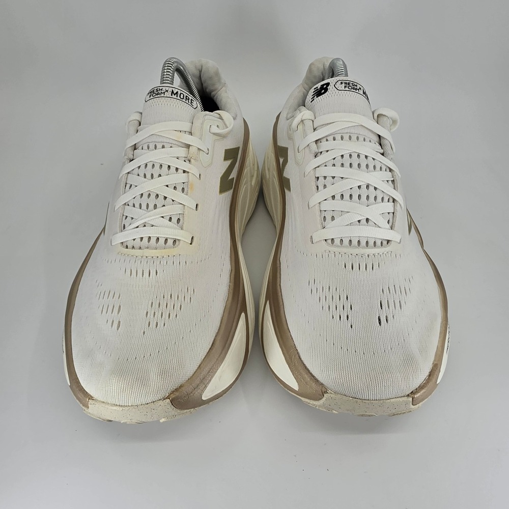 New Balance Running Shoes Womens Size 10 Mens 8.5 Fresh Foam X More v5 White Sea - Picture 2 of 11